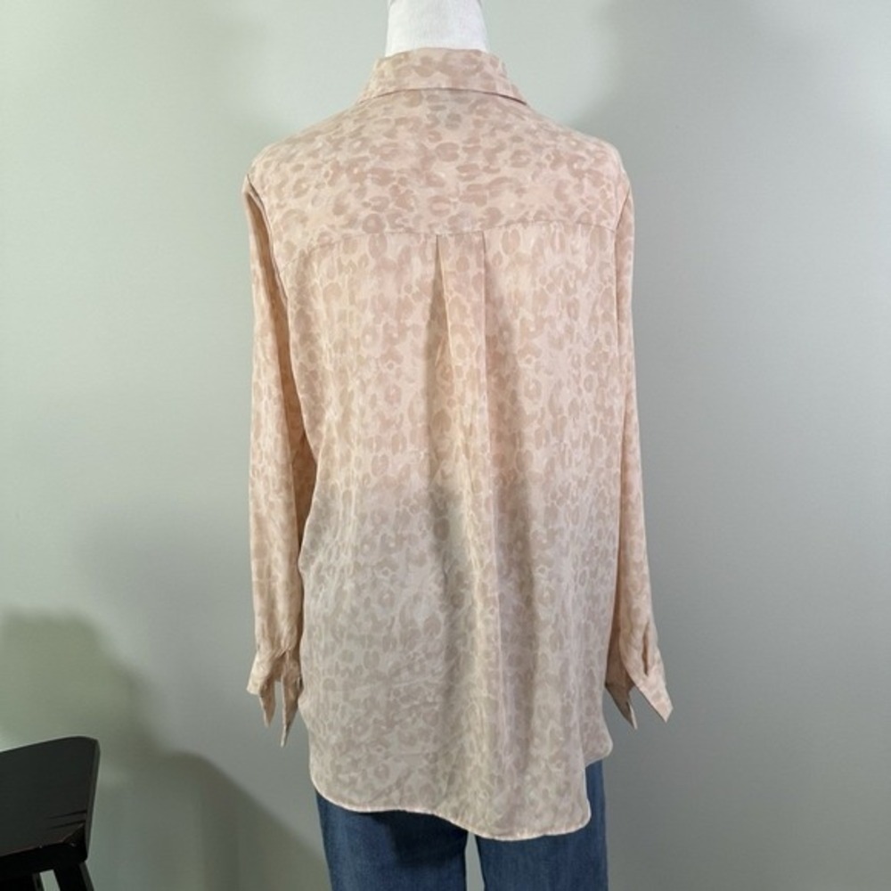 Rachel Zoe Pink Leopard Blouse Large Long Sleeve Button‎ Down - Picture 6 of 9